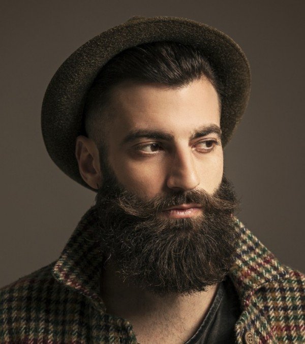 Men Hairstyle With Beard combination