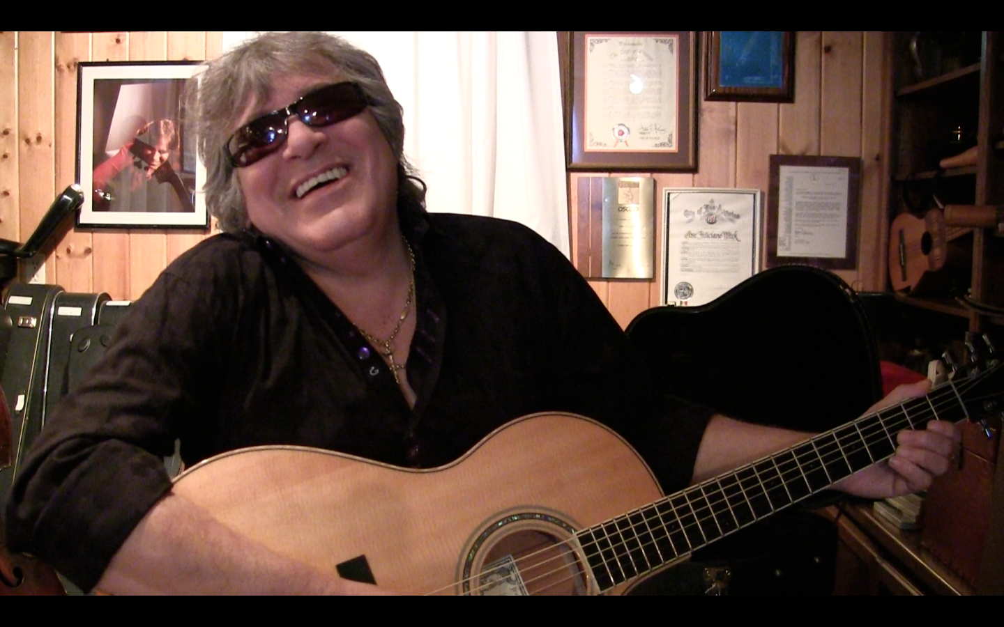 jose-feliciano-Blind Musician