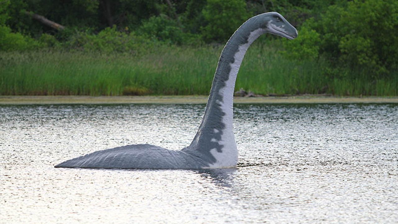 the-loch-ness-monster-Supernatural Creatures
